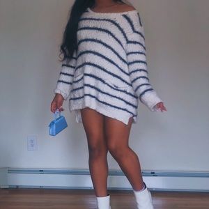 Vintage Navy And White Oversized Sweater